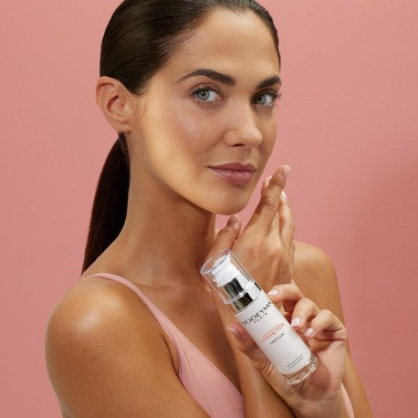 YODEYMA fluidas veido odos priežiūrai su lengva tekstūra ir drėkinamuoju efektu